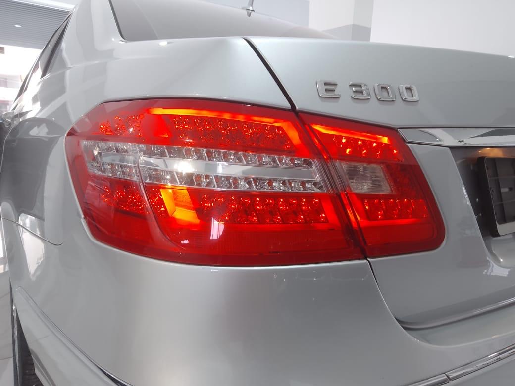 mercedes E300 2010 8
