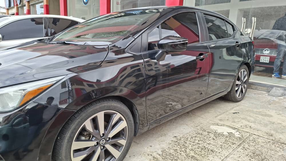 Nissan Versa 2020 5