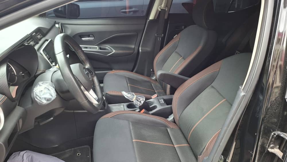 Nissan Versa 2020 6