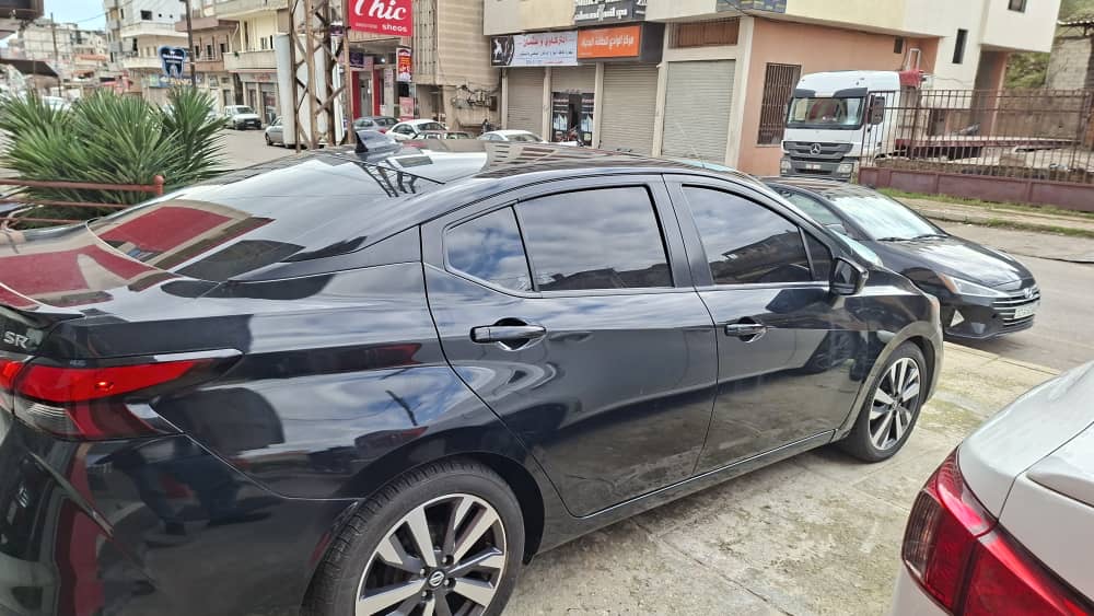 Nissan Versa 2020 9