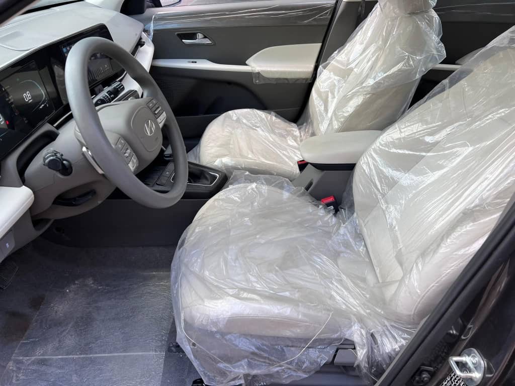 hyundai accent 2024 6