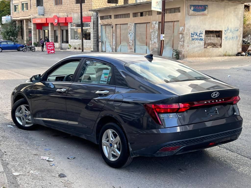 hyundai accent 2024 9