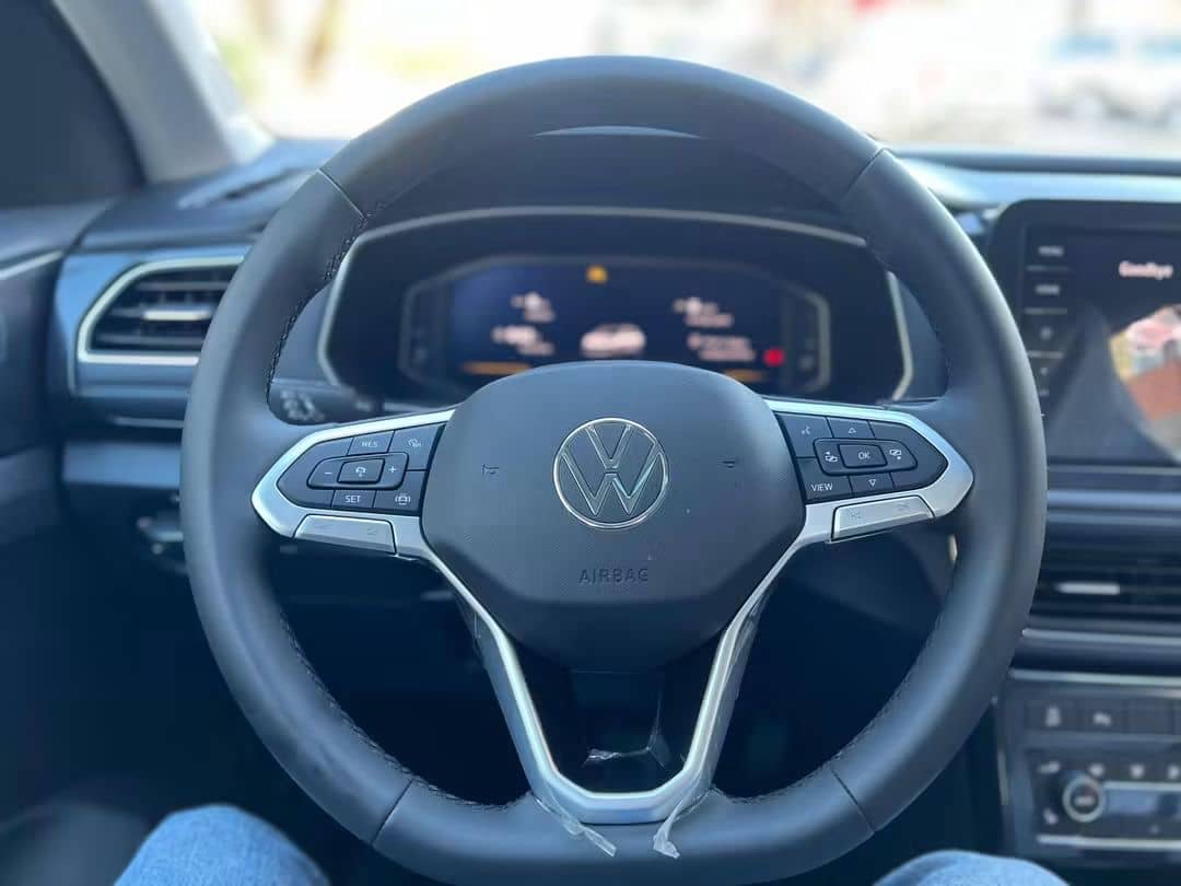 Volkswagen Tharu XR 2026 5