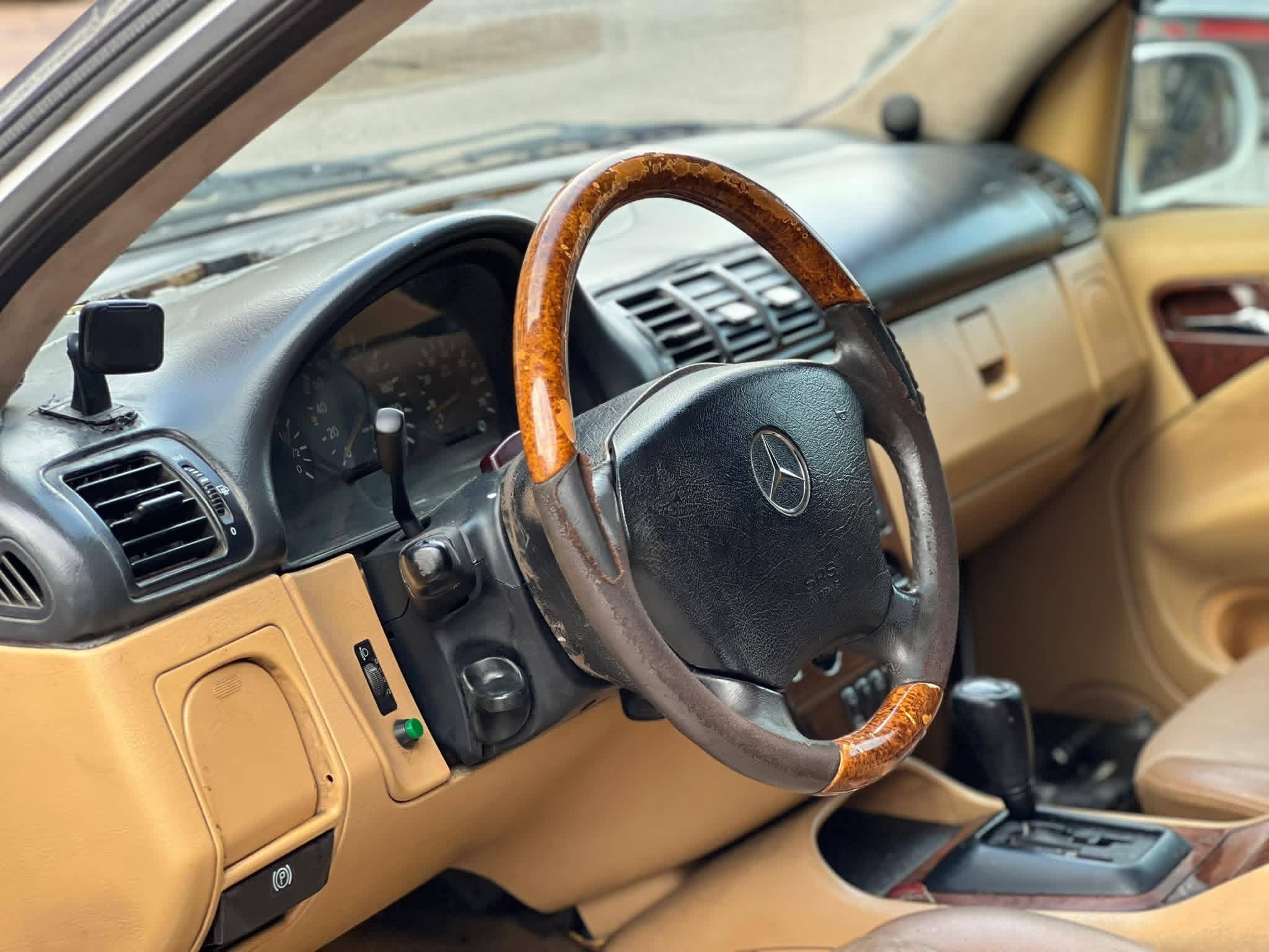 mercedes ML 2000 3