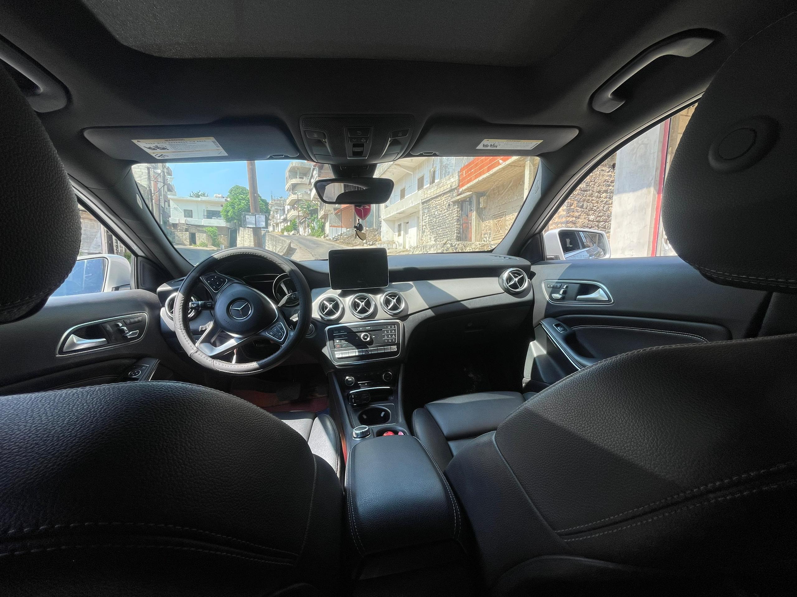 mercedes  GLA250 2018 5