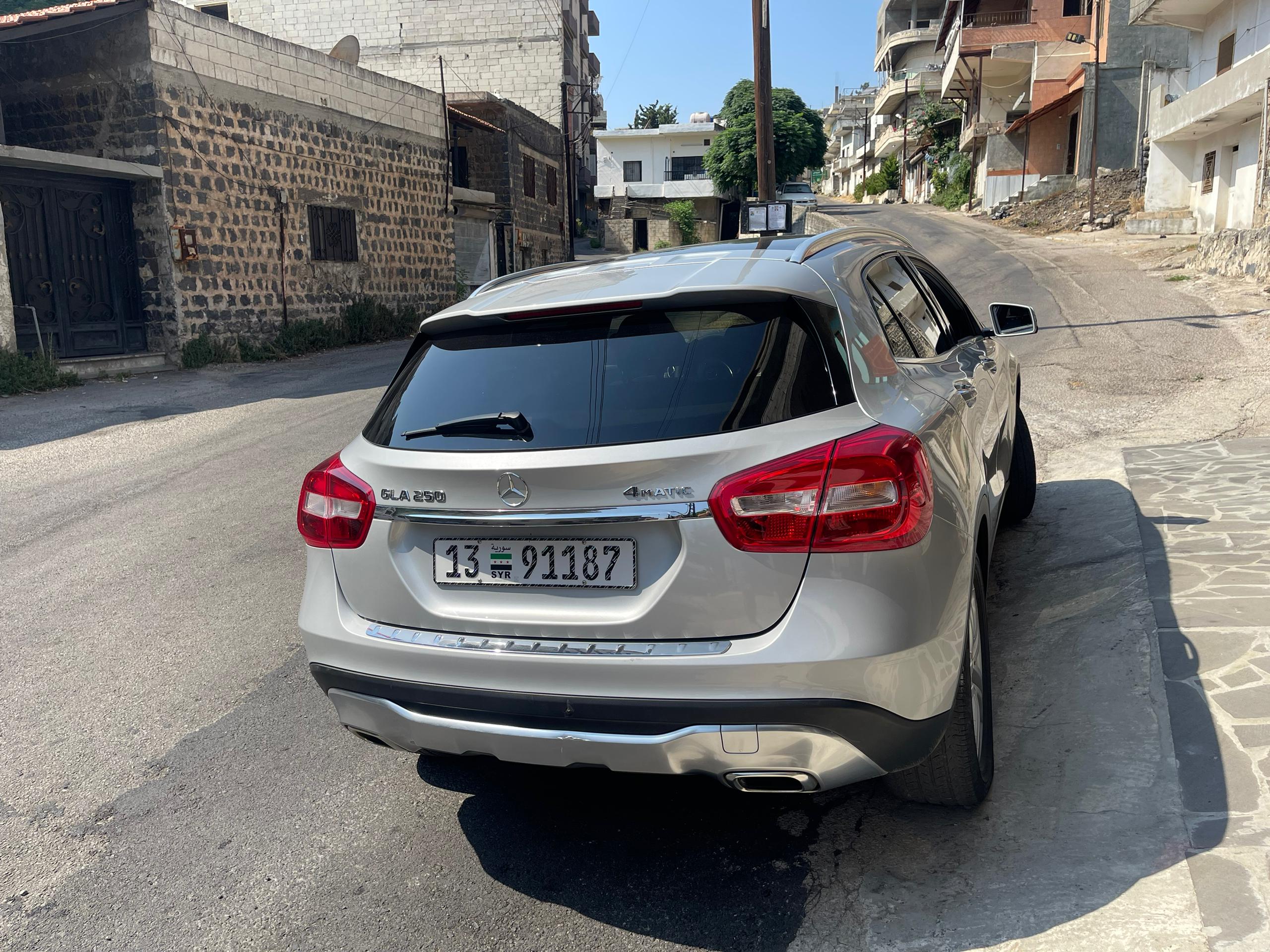 mercedes  GLA250 2018 8