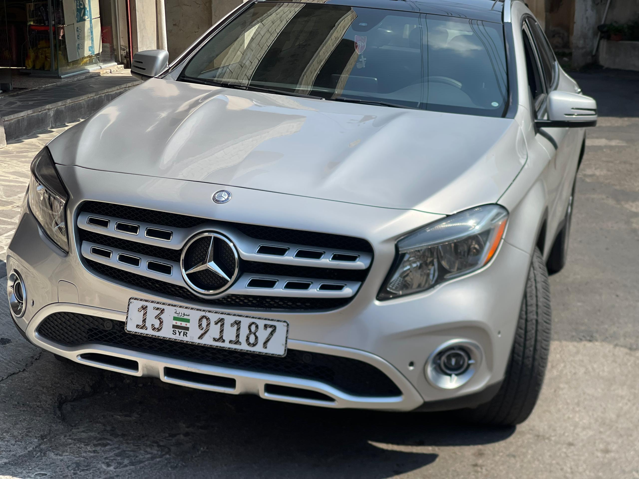 mercedes  GLA250 2018 11