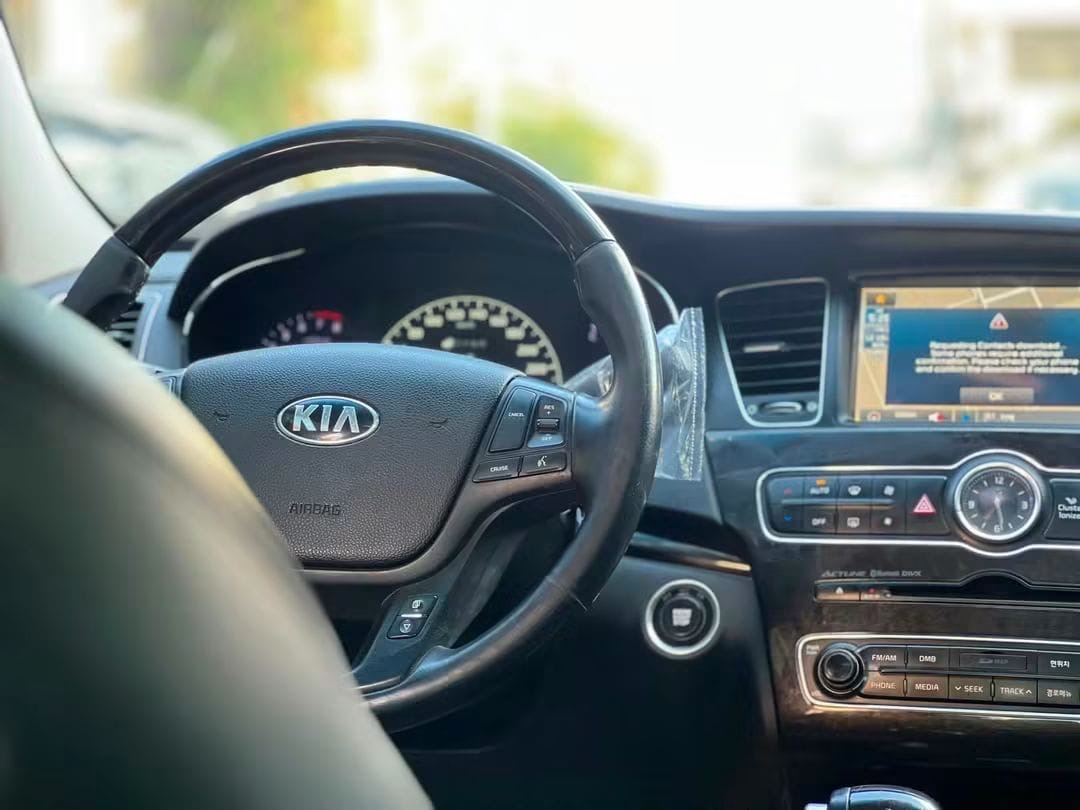Kia K7 2013 9