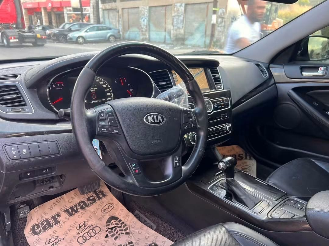 Kia K7 2013 11