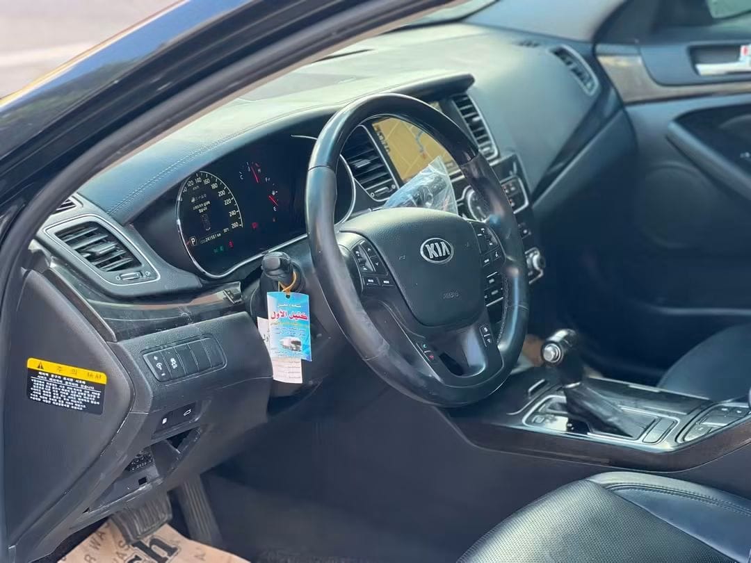 Kia K7 2013 12