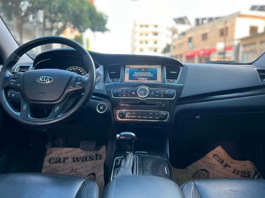 Kia K7 2013 15
