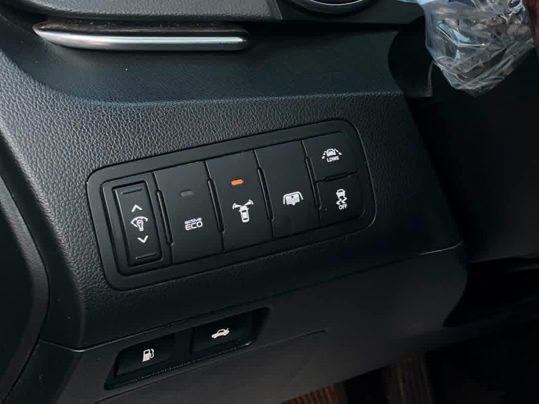 Kia K7 2012 8
