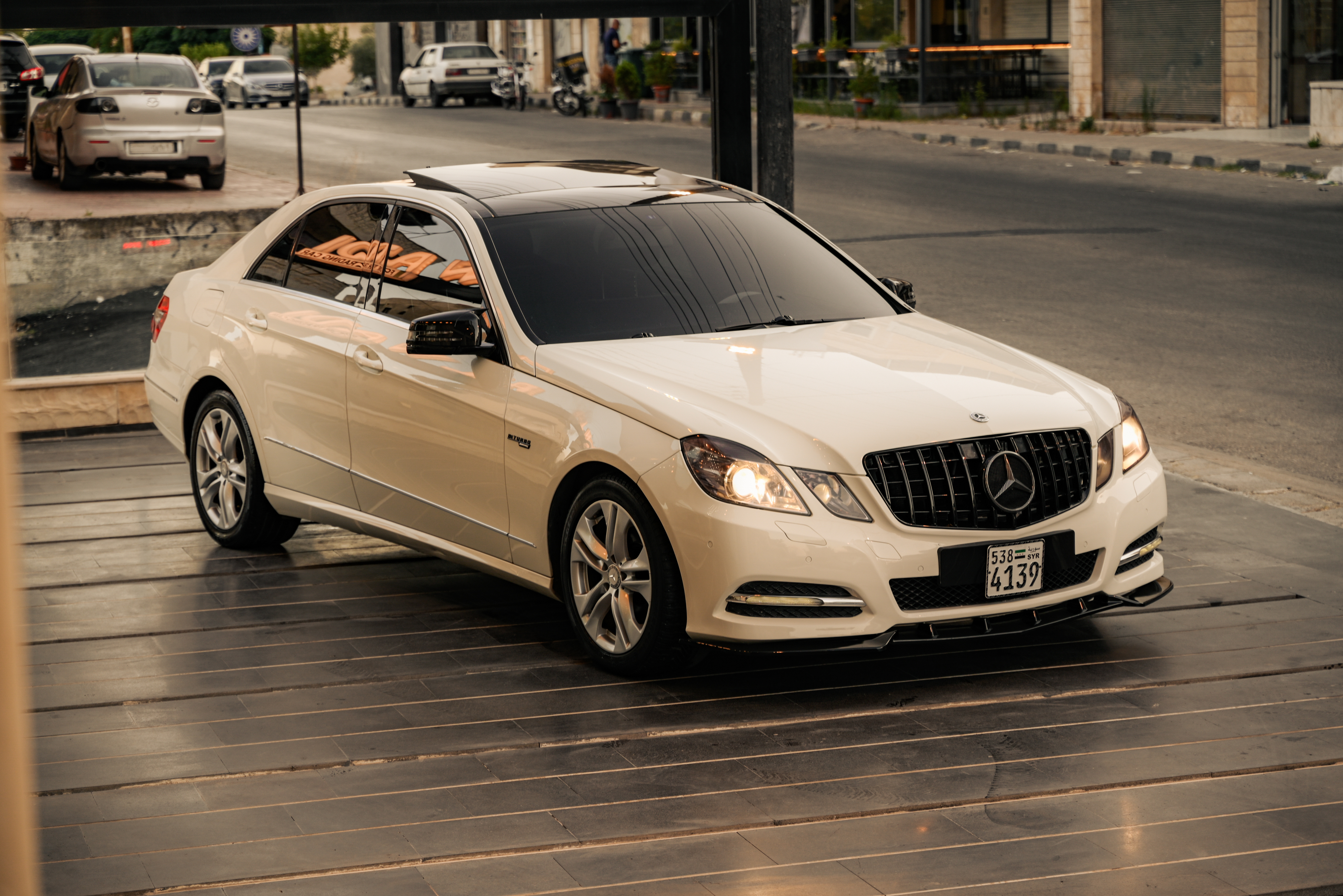 mercedes E300 2011