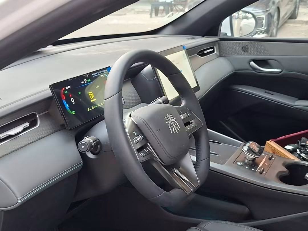 BYD شين بلاس 2025 8